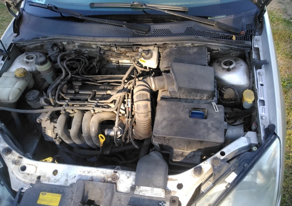 Ford Focus cena 4500 przebieg: 185000, rok produkcji 2003 z Wołomin małe 29